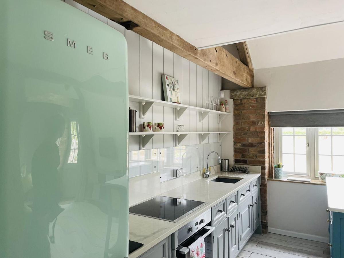 The Hayloft - Cheshire Villa Crewe Exterior foto